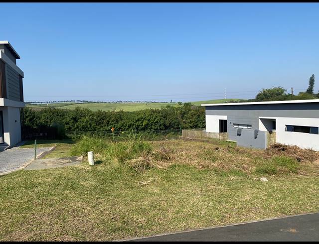 569M² VACANT LAND FOR SALE IN PALM LAKES ESTATE